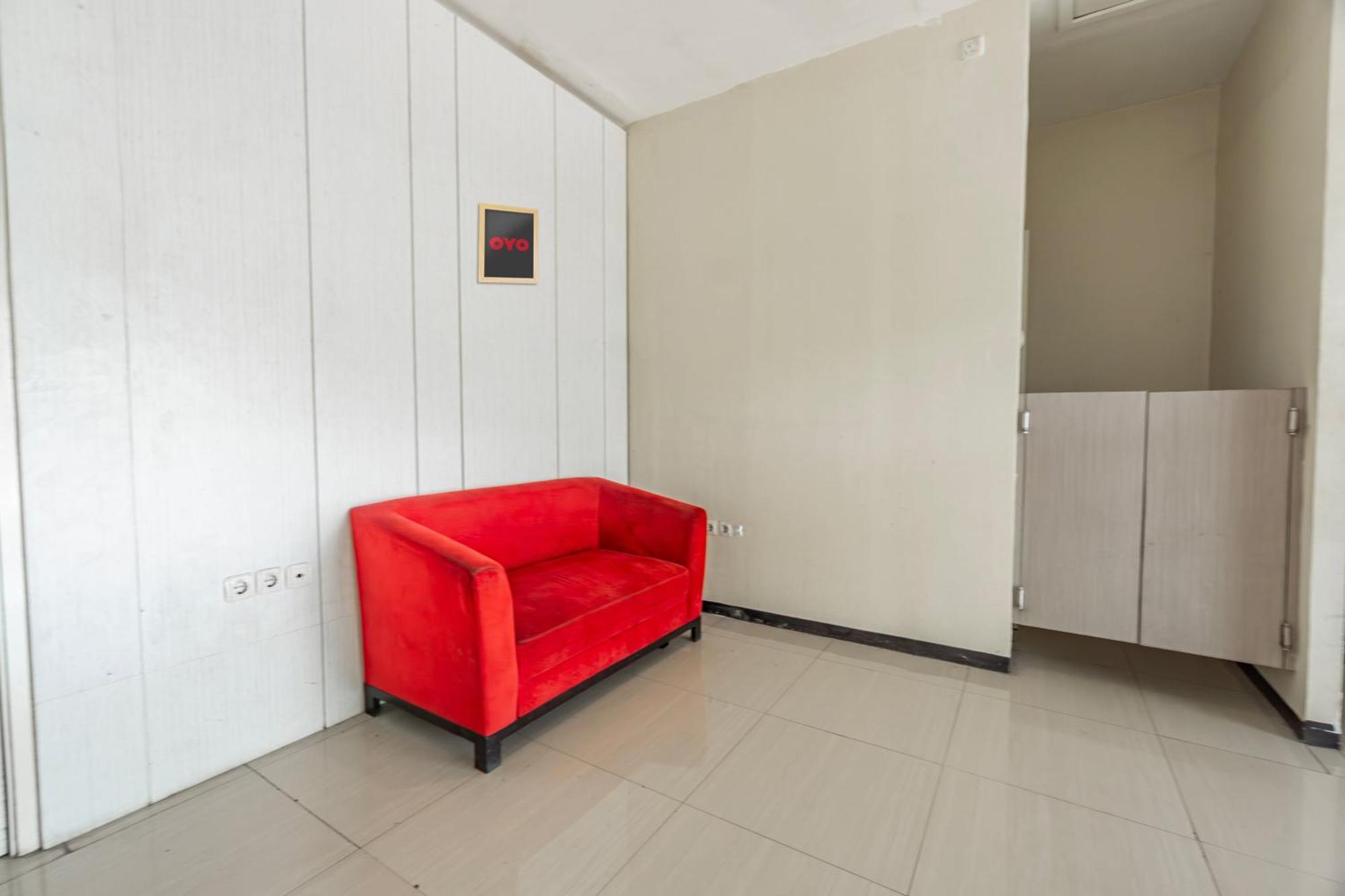 סוראבאיה Ace Business Hotel Galaxy מראה חיצוני תמונה