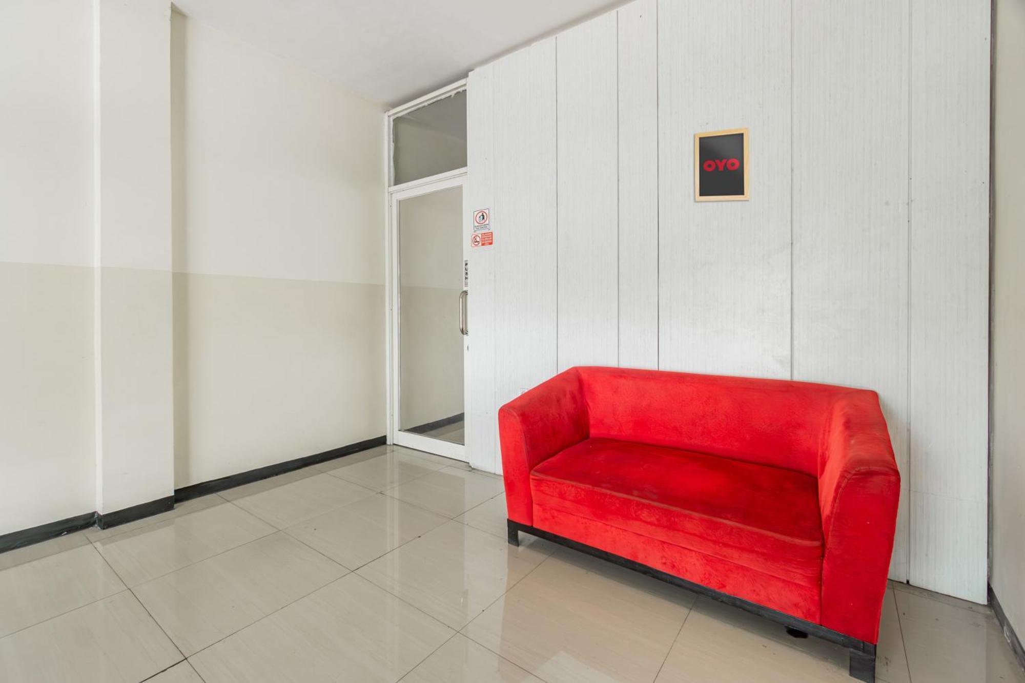 סוראבאיה Ace Business Hotel Galaxy מראה חיצוני תמונה