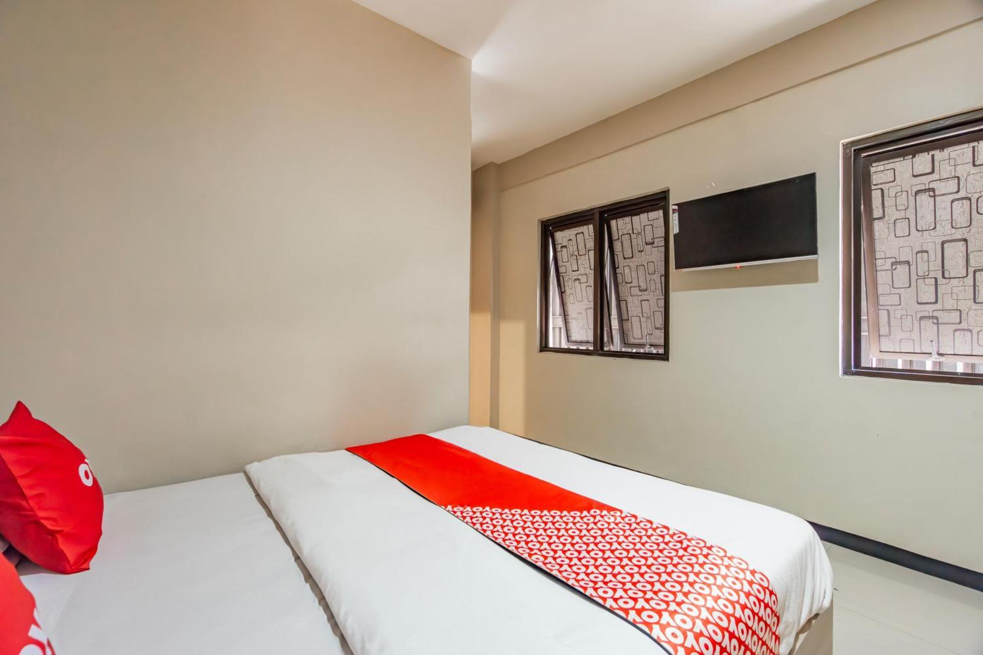 סוראבאיה Ace Business Hotel Galaxy מראה חיצוני תמונה